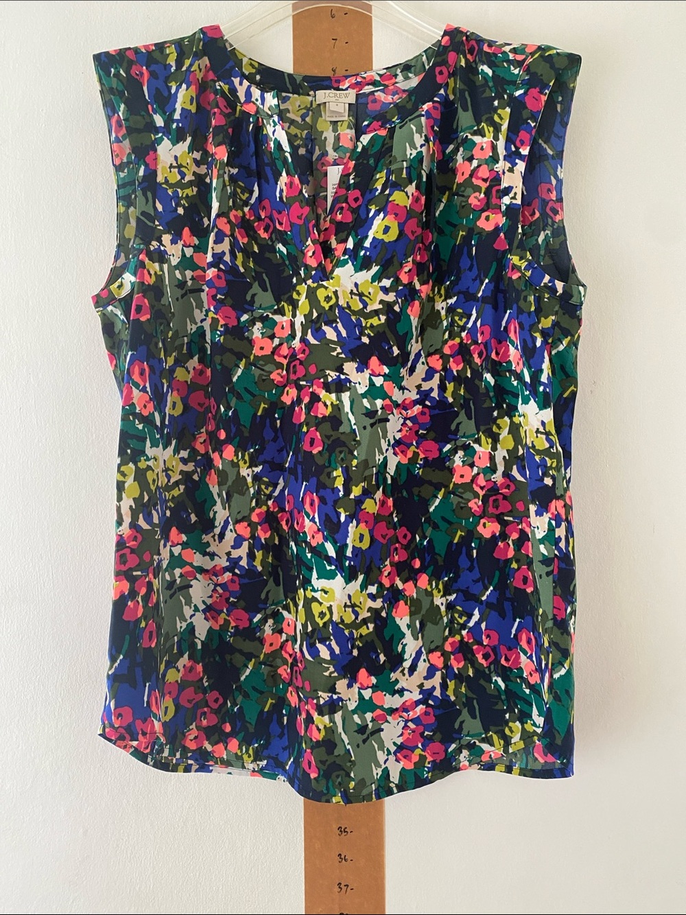 J. Crew Multicolor Floral Print Sleeveless V-Neck Top